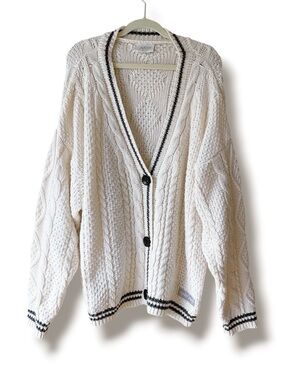 Taylor Swift Folklore Album  “The Cardigan” 2024 Release Size XL/2X